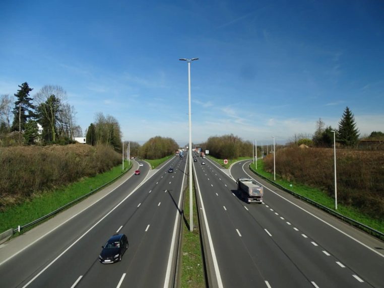 autoroutes vitesse 100 km france elisabeth borne