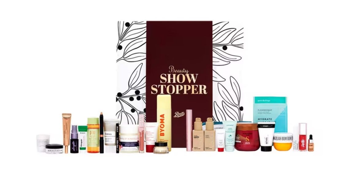 Boots Beauty Showstopper Box 2022 est de retour (et nous nous attendons