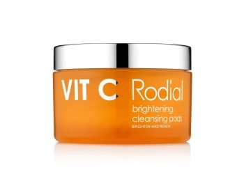 Kelly Ripa adore ces tampons éclaircissants à la vitamine C