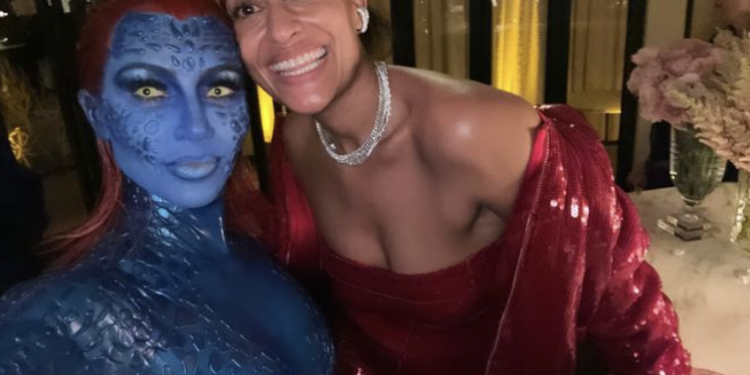 Kim Kardashian a appris à ses dépens que la célébration du 50e anniversaire de Tracee Ellis Ross n'était pas une fête costumée – Thebuzzly