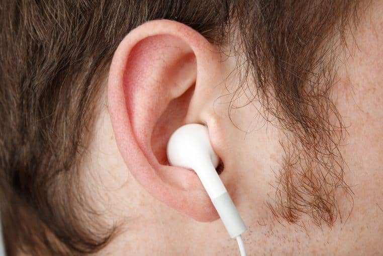 écouteur sourd oreille coincée (1)