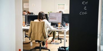 « Les travailleurs handicapés sont perçus avec une vision compatissante et utilitaire par les employeurs » – Thebuzzly