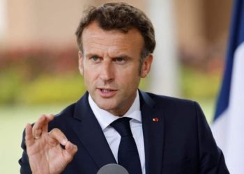 Le président met fin aux fonctions d'un ministre