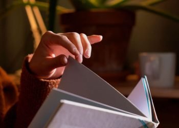 Pourquoi les coupures de papier sont-elles si douloureuses ?