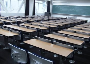 lycée professeurs sortie scolaire camp migrants