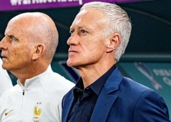 son énorme salaire a été exposé