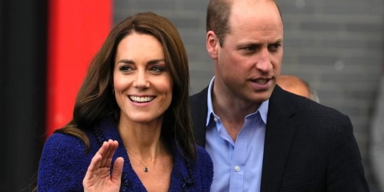 Kate Middleton en froid avec Harry ? Ce cadeau de Noël humiliant qu'elle lui a offert – Thebuzzly