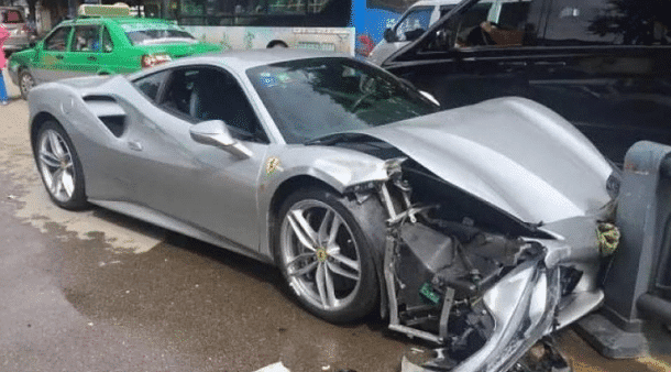 Les 40 pires accidents de voiture de luxe ! – Thebuzzly