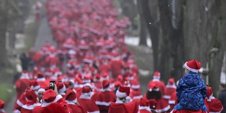 Qui doit travailler pendant la période des fêtes?