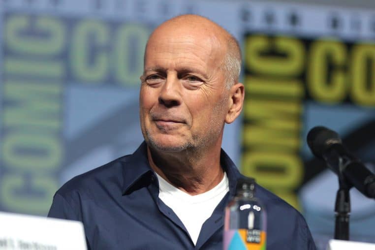 L'état de santé de Bruce Willis jugé très préoccupant... – Thebuzzly