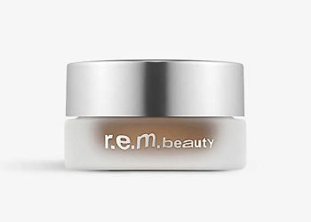 Meilleurs lancements de beauté de 2022, selon les éditeurs de GLAMOUR Beauty