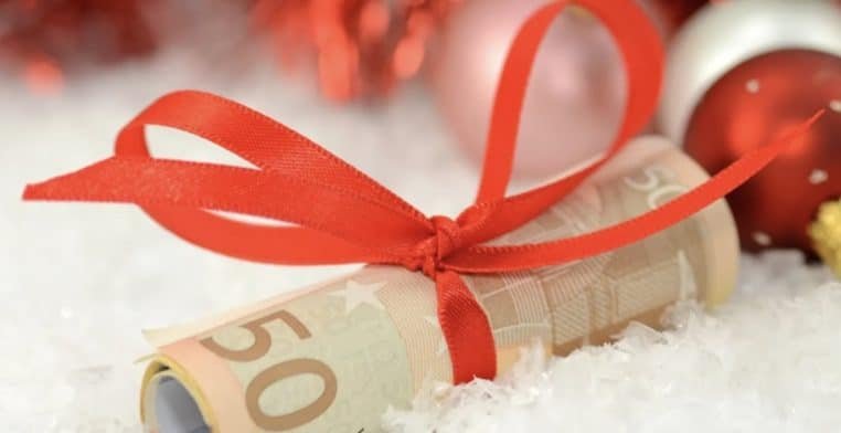 Pourquoi ne pas donner de l'argent à Noël ? – Thebuzzly'argent à Noël ?