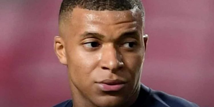 Kylian Mbappé bientôt papa ? L'annonce à laquelle personne ne s'attendait – Thebuzzly