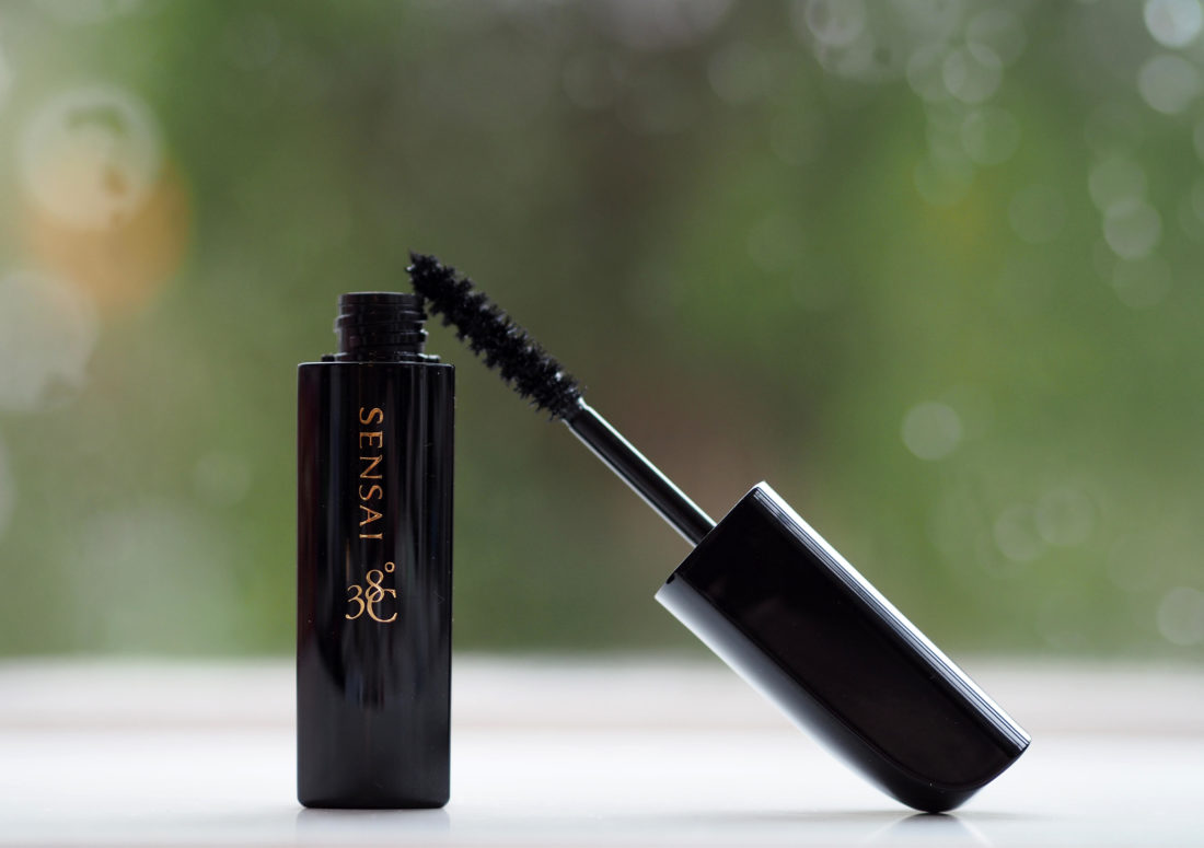 Revue du mascara tube Sensai 38°C