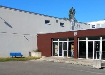 Les institutions reçoivent des alertes à la bombe et des messages de menace