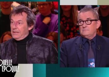 Christophe Dechavanne jaloux de Jean-Luc Reichmann ?  Il s'en prend à l'animateur préféré des Français dans Quelle heure (vidéo)