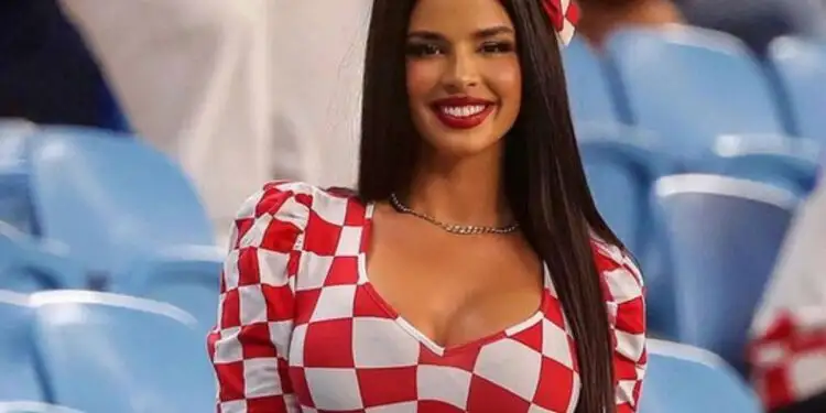 Après sa présence remarquée à la Coupe du monde, Miss Croatie a été draguée... par plusieurs footballeurs !

 