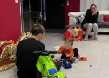 en allant chercher son fils à la crèche, cette mère a découvert le pire... (vidéo)
