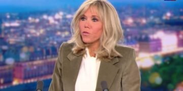 Michel Cymes rejeté par Adriana Karembeu après une tentative de rapprochement – Thebuzzly