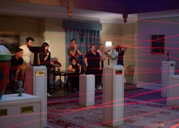 Claudia Winkleman a animé la version britannique de The Traiters.