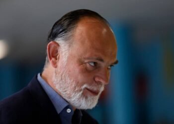 Édouard Philippe candidat en 2027 ?  Il sort du silence