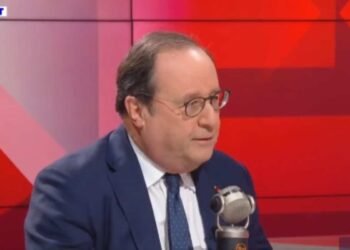 François Hollande se confie en direct sur le montant de sa retraite (vidéo)