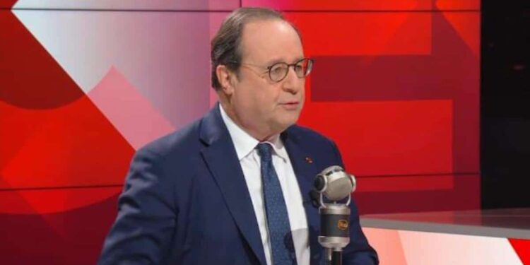 François Hollande proche d'Emmanuel Macron ? Il se confie sur leur dîner partagé (vidéo) – Thebuzzly