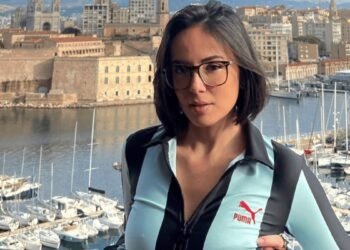 agathe auproux sublime instagram tenue