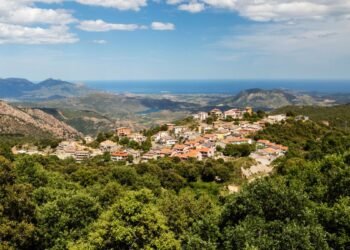 Que sont les « zones bleues » et détiennent-elles vraiment les secrets d'une vie plus longue ?