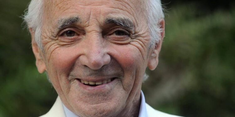 Charles Aznavour aura le droit à son biopic, découvrez l'acteur qui l'incarnera