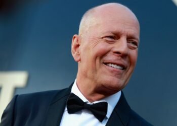 Bruce Willis a reçu un diagnostic de démence frontotemporale : ce qu'il faut savoir sur la maladie
