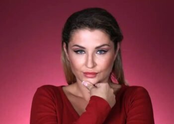 Me filmer en train de faire caca ces demandes étranges qu’Amandine Pellissard reçoit sur MYM