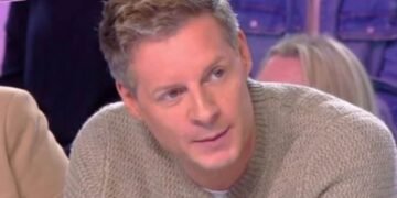 Matthieu Delormeau balance une folle révélation sur Delphine Wespiser dans TPMP (vidéo)