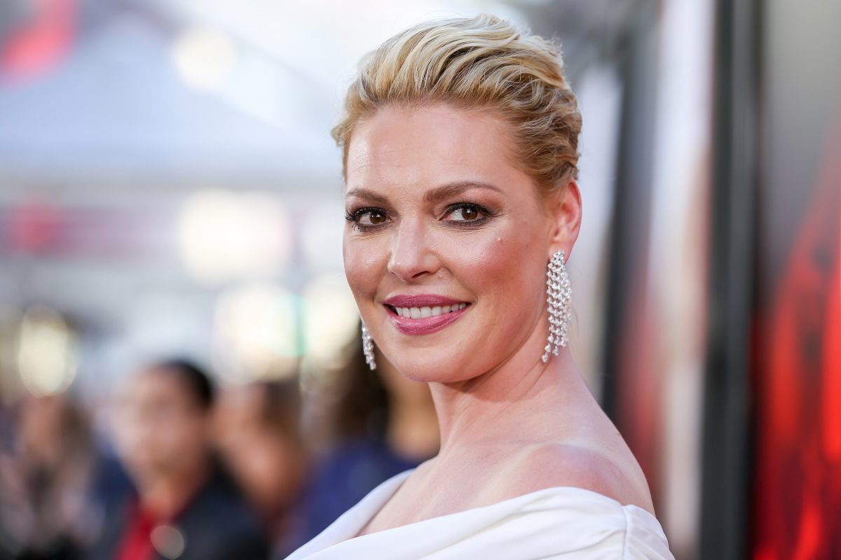 8 célébrités autrefois puissantes dont les étoiles sont tombées – Thebuzzly'Acteur Katherine Heigl assiste à la première de Warner Bros Pictures' 