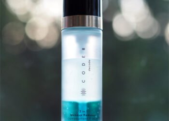 Démaquillant Code 8 Decode