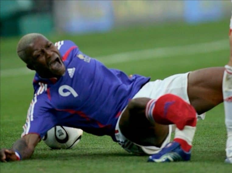 Les blessures les plus horribles du football ! – Thebuzzly