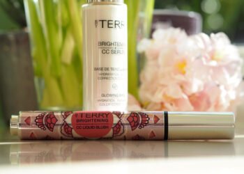 Par Terry Brightening CC Blush