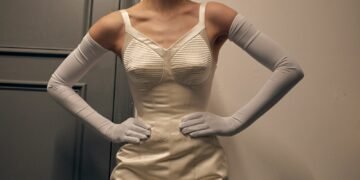 La marque de mode rapide Shein a exposé des conditions de travail choquantes dans un documentaire – Thebuzzly