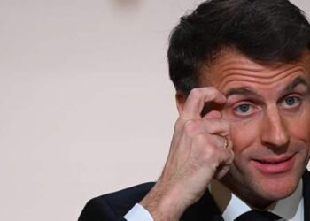 Qui succèdera à Emmanuel Macron ?  ChatGPT a son idée