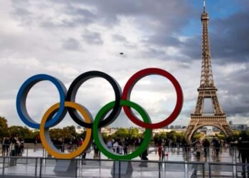 A 500 jours des JO, la cérémonie d'ouverture sème déjà la zizanie