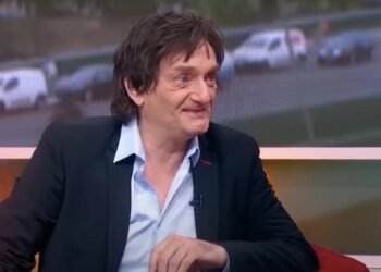 La maman du petit garçon blessé révèle son quotidien difficile sans son mari