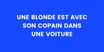 Une blonde est avec son petit ami dans une voiture garée à l'abri des regards indiscrets