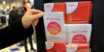 Petits boulots en désillusion, la vie selon les licenciés SAM, en Aveyron – Thebuzzly