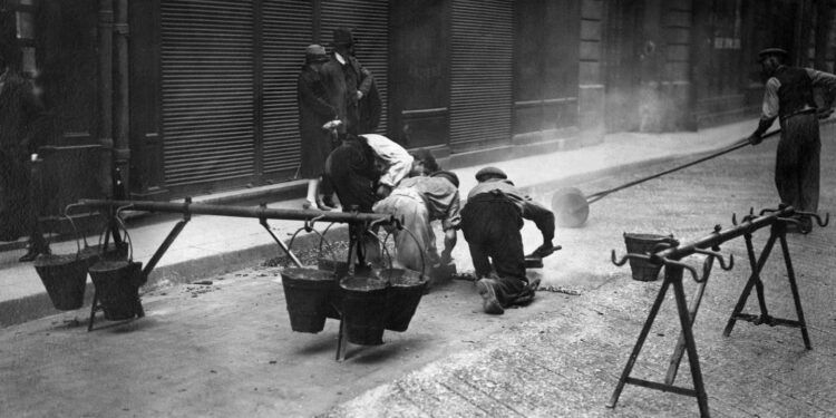 "Si le travail a pu prendre un sens et une valeur autre que le simple fait de gagner sa vie, c'est aussi parce qu'il y a un après"