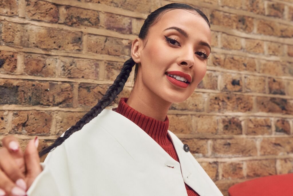 Maya Jama sur l'eye-liner 5.99 qu'elle ne jure que par et son meilleur hack de beauté lazygirl