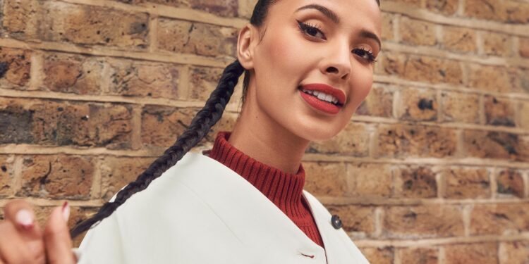 Maya Jama sur l'eye-liner 5.99 qu'elle ne jure que par et son meilleur hack de beauté lazygirl
