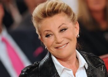 Sheila sort du silence sur sa retraite