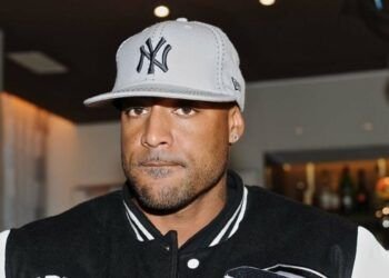 une star de télé-réalité tacle Booba à cause de l'affaire des "influenceurs"