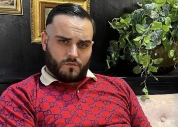 nikola lozina larmes rupture laura