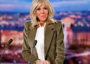 Suicide à l'Élysée : Brigitte Macron complètement chamboulée